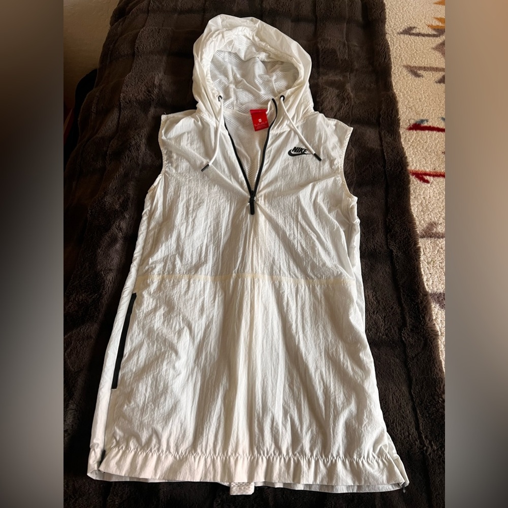 Nike Running Wind Breaker